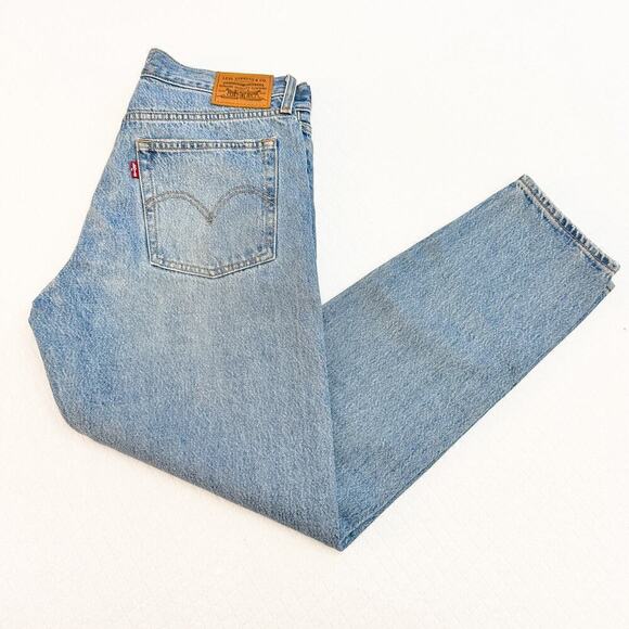 Levi's Wedgie Ripped Button Fly Light/Med Wash Denim Jeans SZ28 - Picture 2 of 8